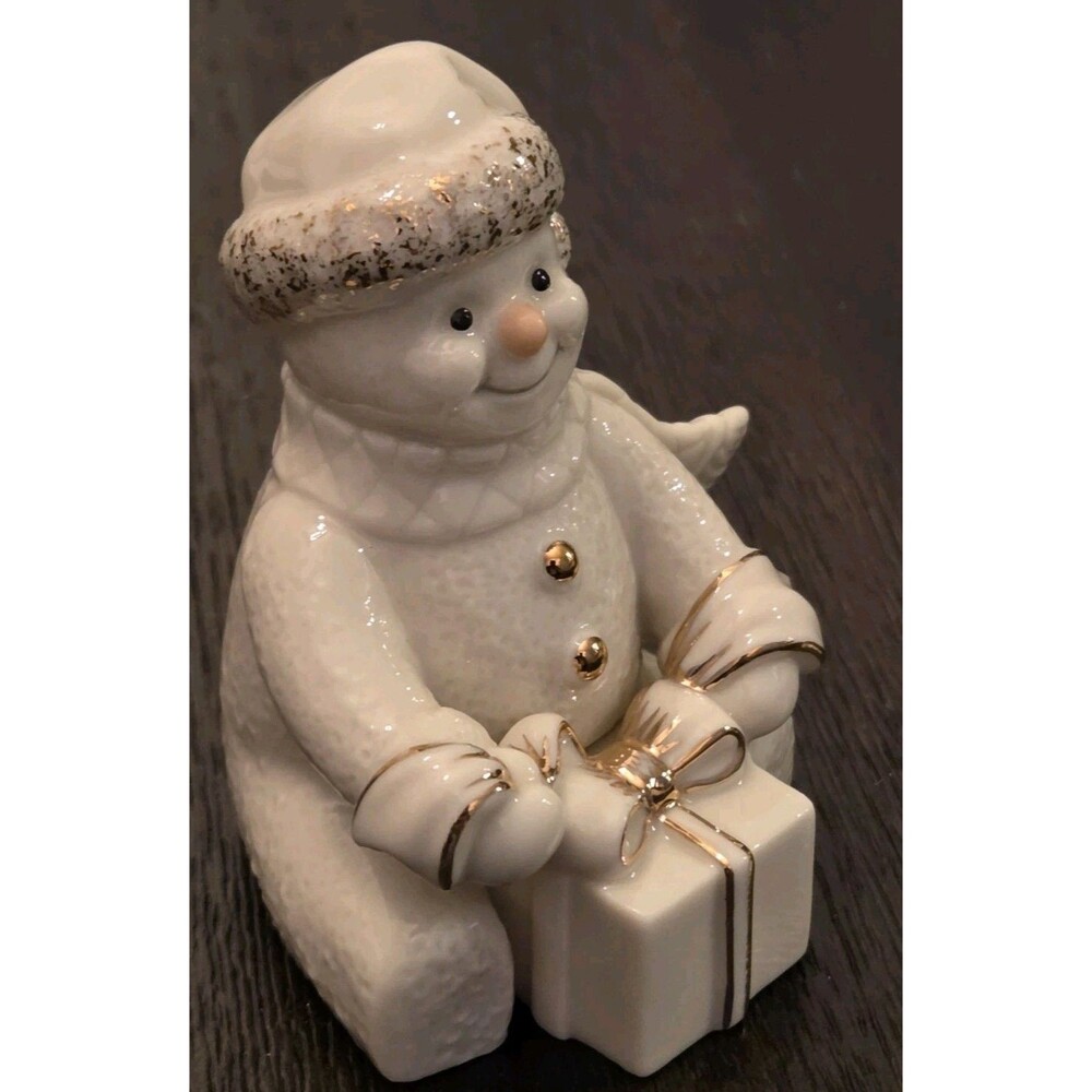 Lenox "Snowy Gift" porcelain snowman figurine,24-karat gold accents - Picture 2 of 12